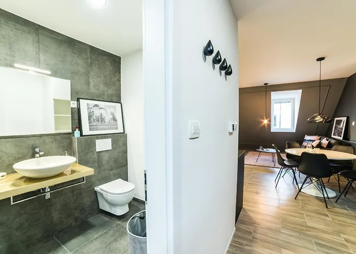 Flex Tour As * Ljubljana