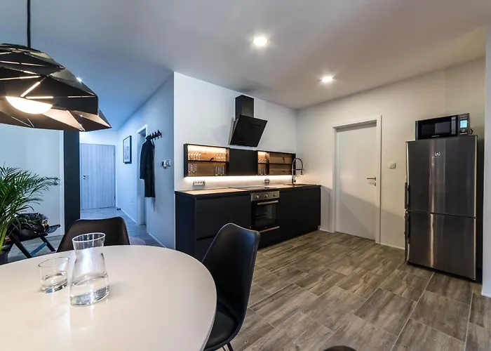 Flex Tour As ليوبليانا